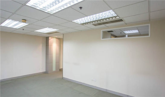 泰鹏大厦出租实拍图1